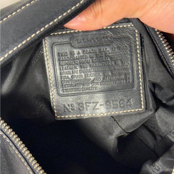 Coach Vinatge y2k legacy Demi hobo black leather shoulder bag